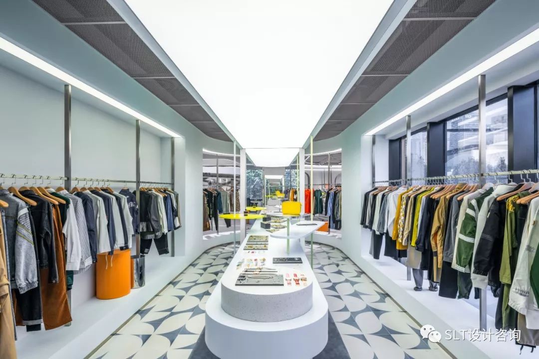 开,关 多品牌时尚店-35