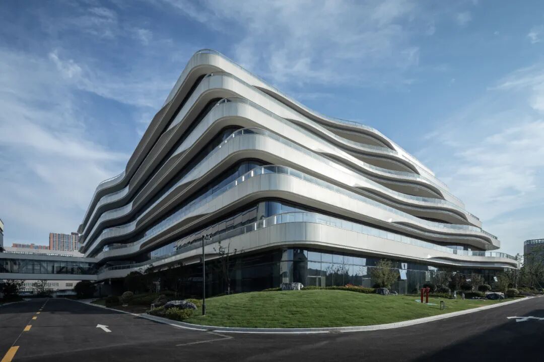 “叠·构”：宁波均普智能制造生产基地产业办公楼-25