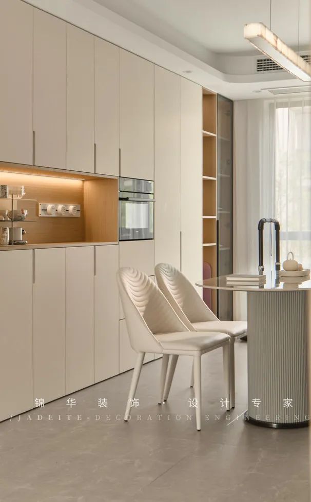 奶油色调的现代简约之家丨中国南京丨锦华装饰-24