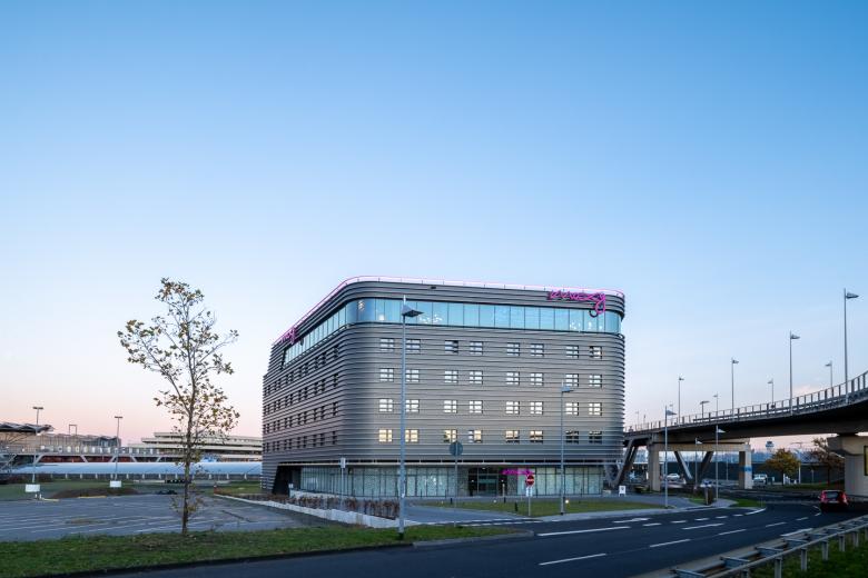 莫伊酒店科隆机场丨德国科隆丨JSWD Architekten-0