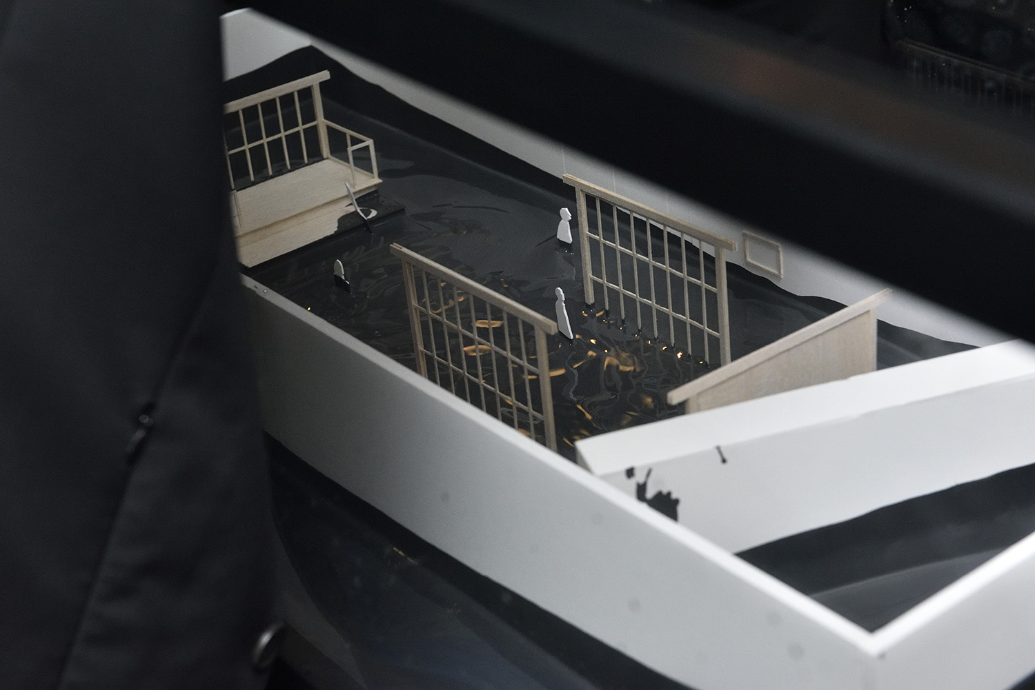 “Umarły Teatr”展览,日本京都 / JP architects-27