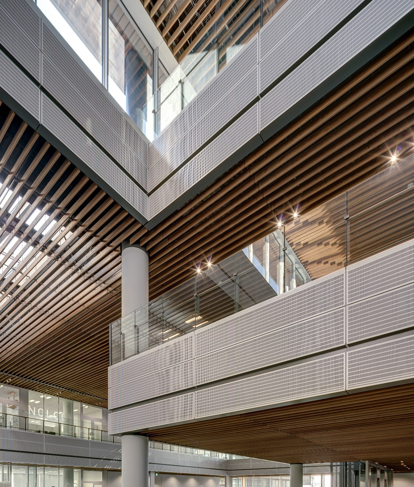 Haneda Chronogate | Mixed Use / TOD | Projects | NIKKEN SEKKEI LTD-4