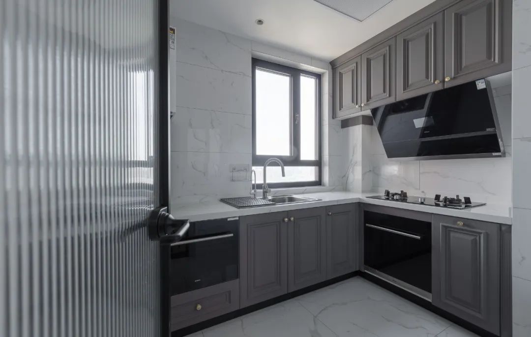 奶茶色温馨家居,精致轻熟风范-31