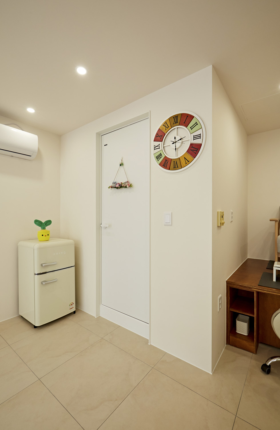 简约时尚 7 坪小户型装修设计-12