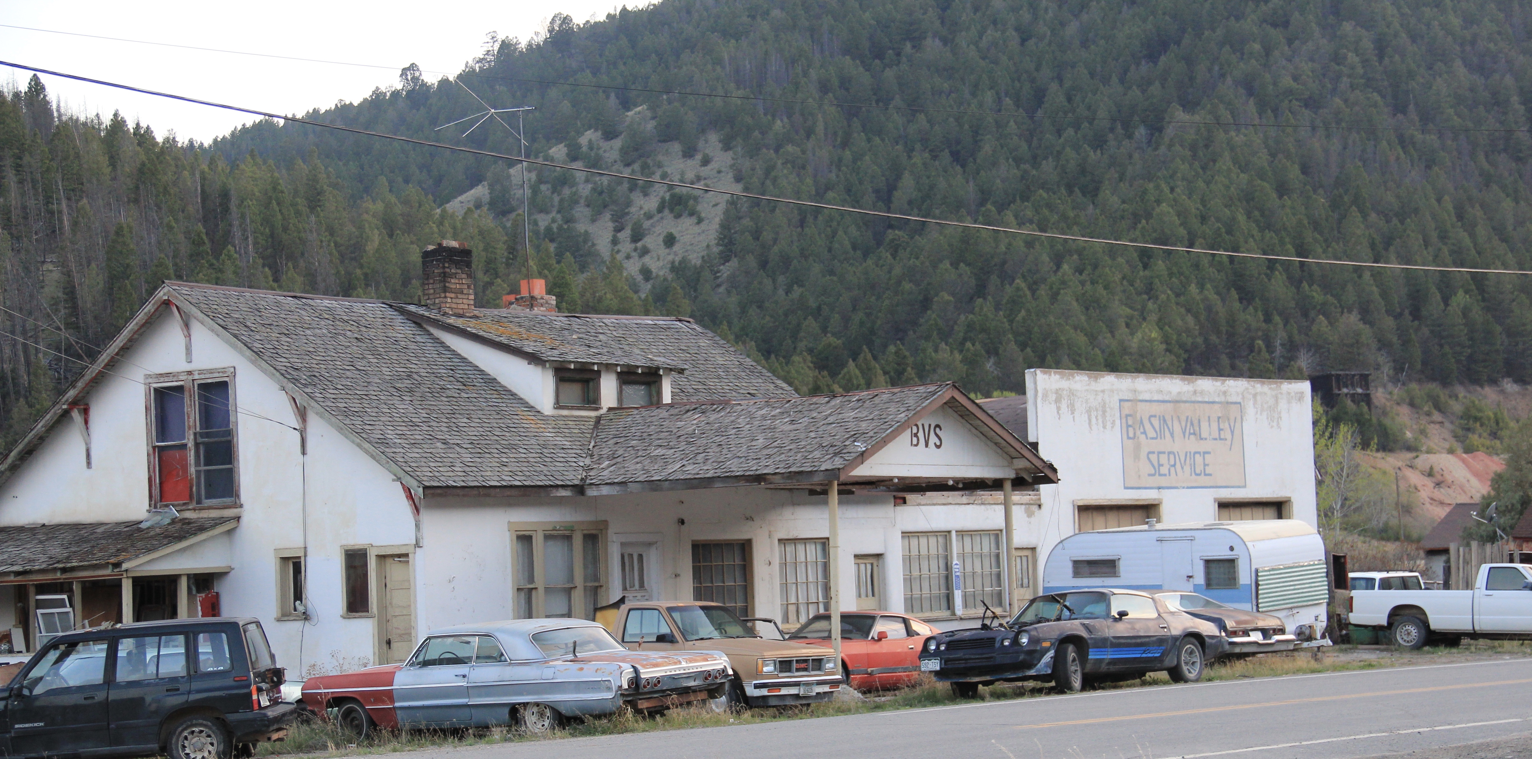 Basin相关建筑（学校,教堂,陶艺画廊等）丨美国蒙大拿-12