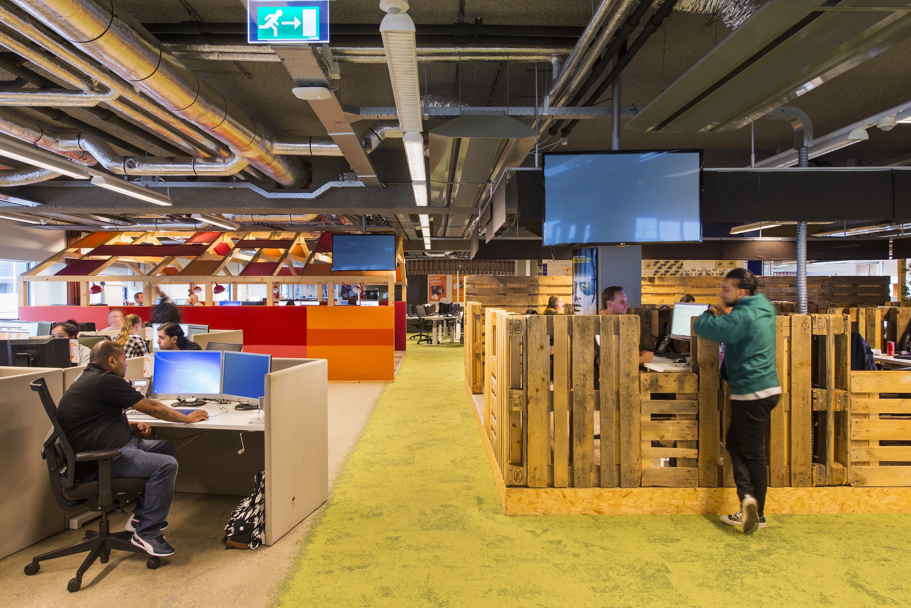 荷兰 VodafoneZiggo 呼叫中心-20