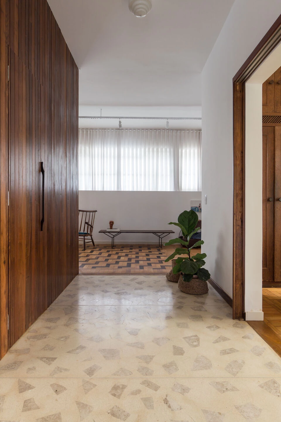 巴西贝尔奥里藏特的现代主义之家丨Pedro Haruf Arquitetura,Design-28