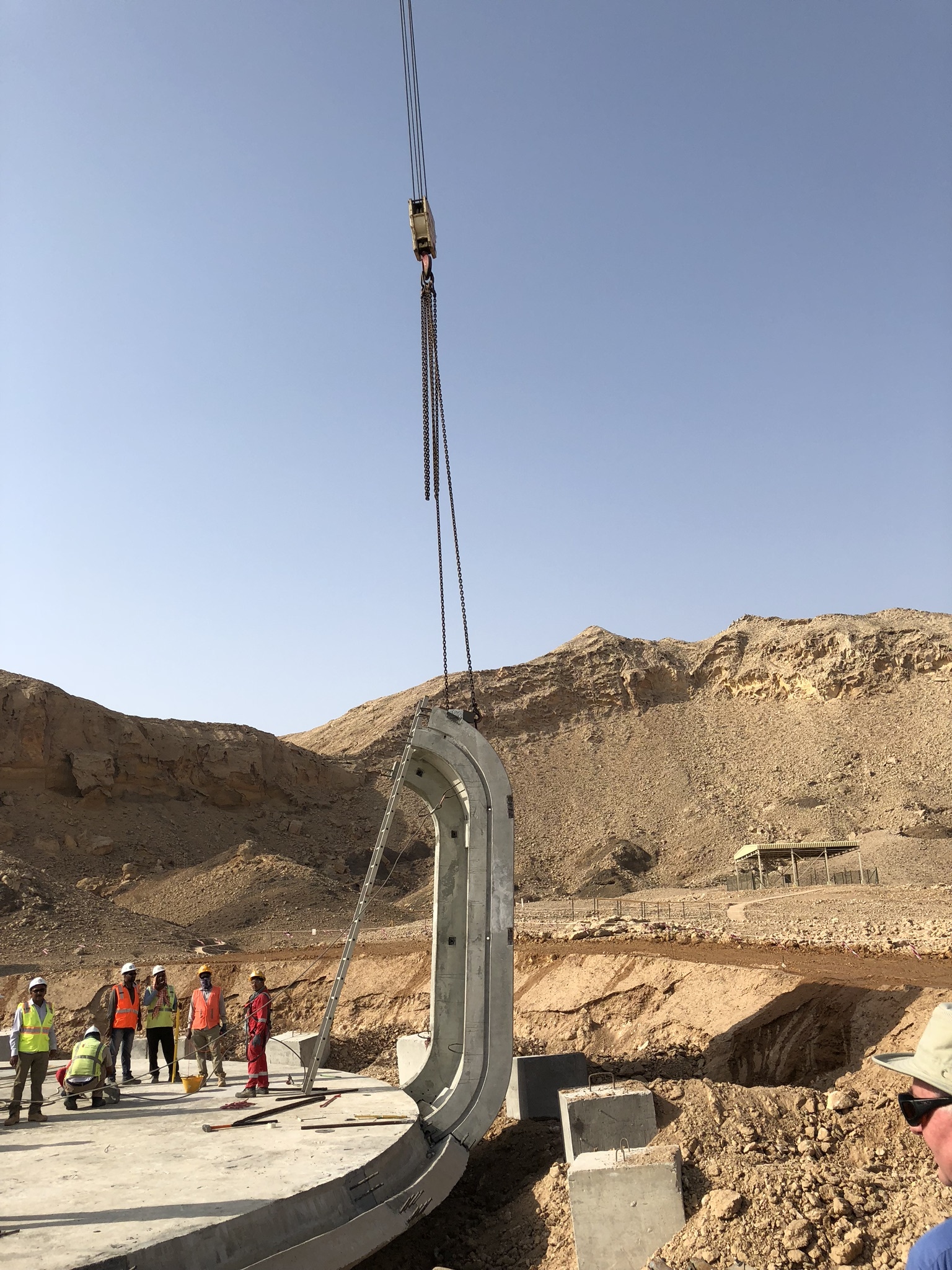 The Buhais Geology Park Interpretive Centre / Hopkins Architects-38