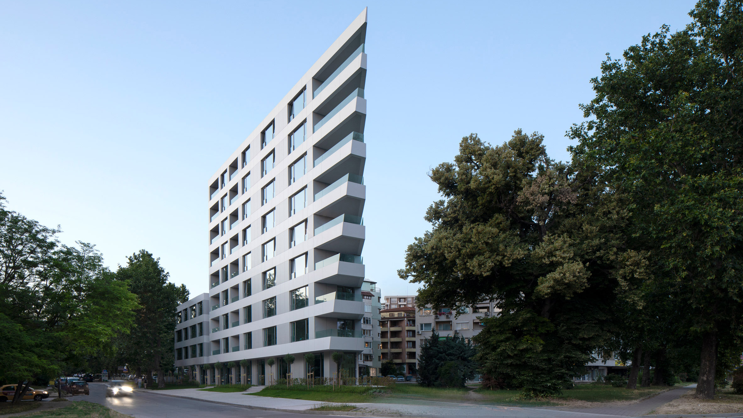 瞰海三角 | 星赫设计的瓦尔纳海滨建筑-0