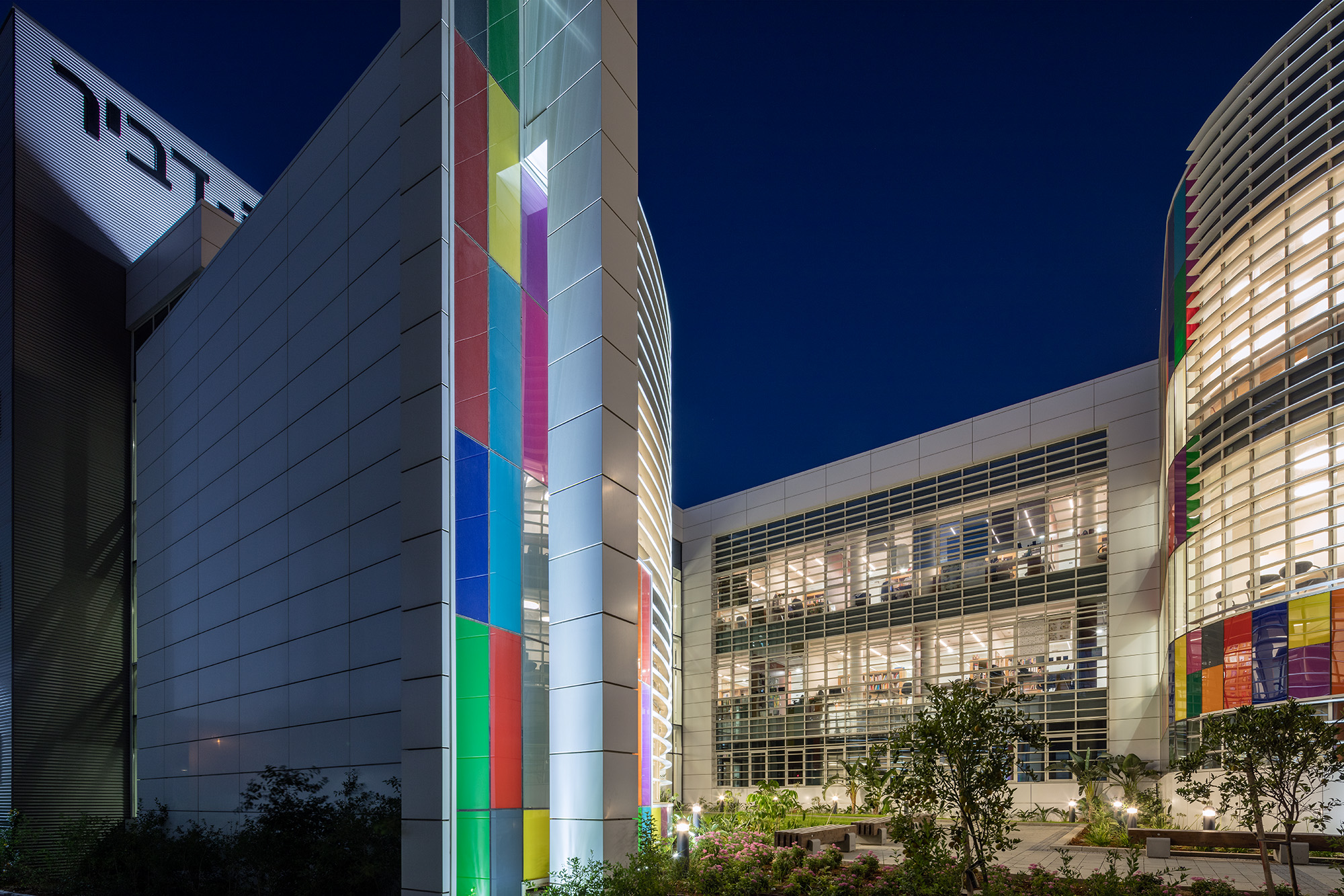 以色列知名出版公司新总部-29