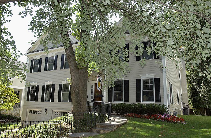 Frank M. Bell's Renovation Exteriors | Ballard + Mensua Architecture-6