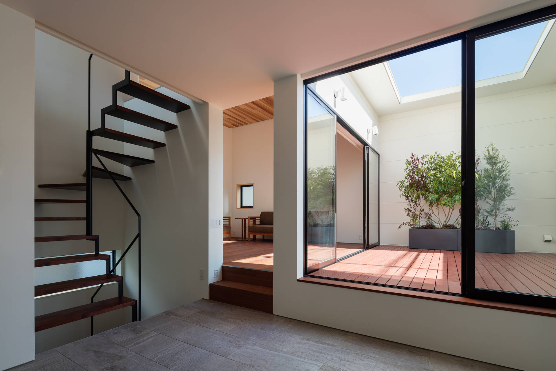 东京带露台庭院住宅 | ARCHIPLACE 的日常活动空间设计-17