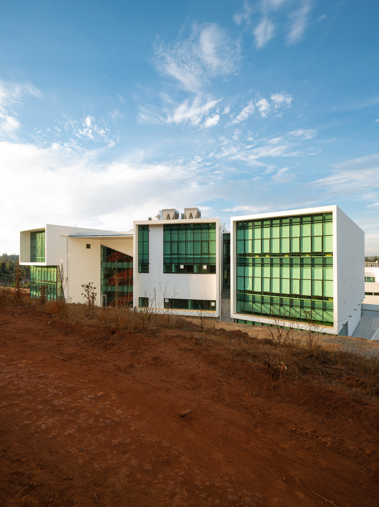 智利 PUCV 大学医学技术职业建设大楼-34
