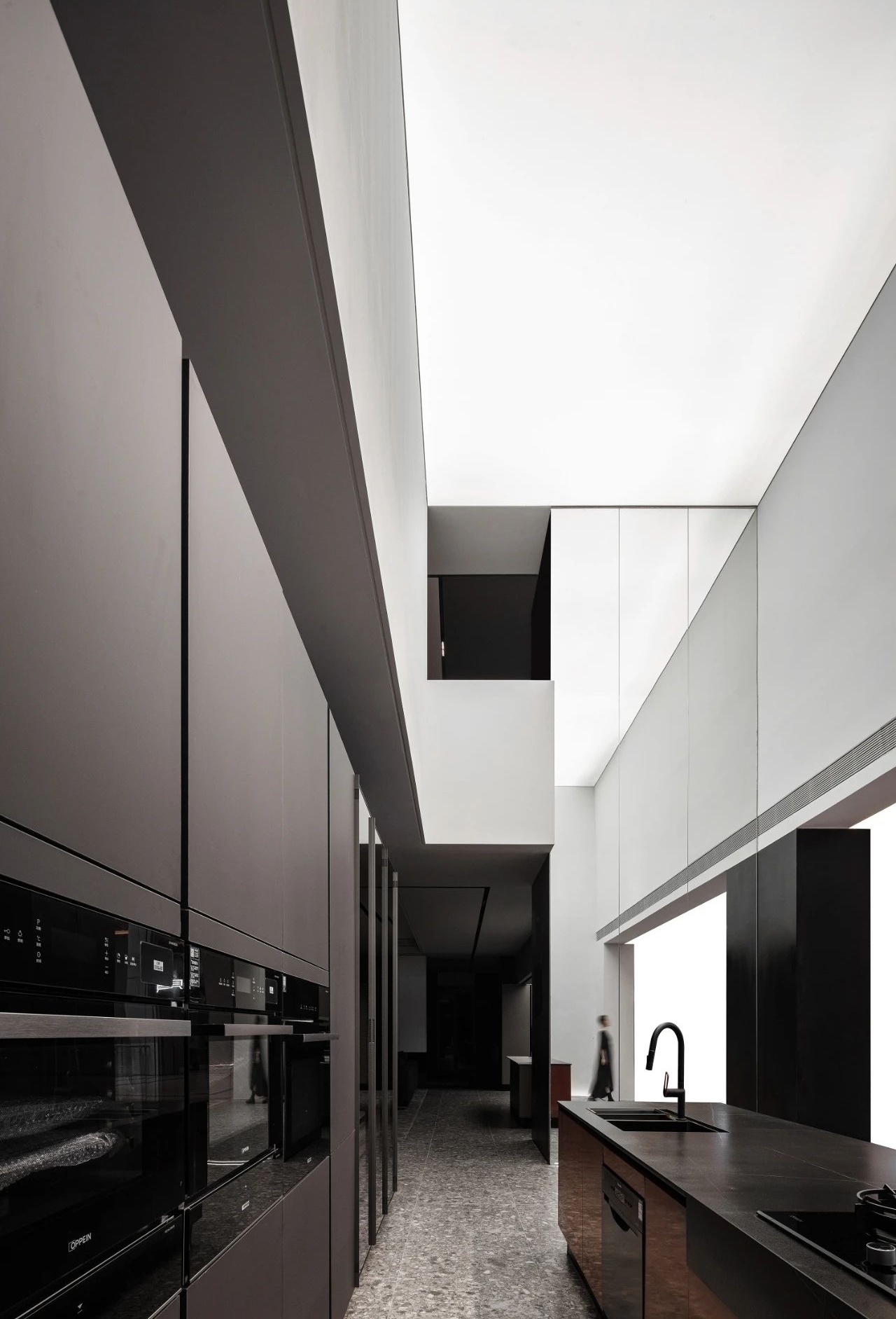 欧铂丽旗舰店丨中国南京丨壹席设计事务所-61