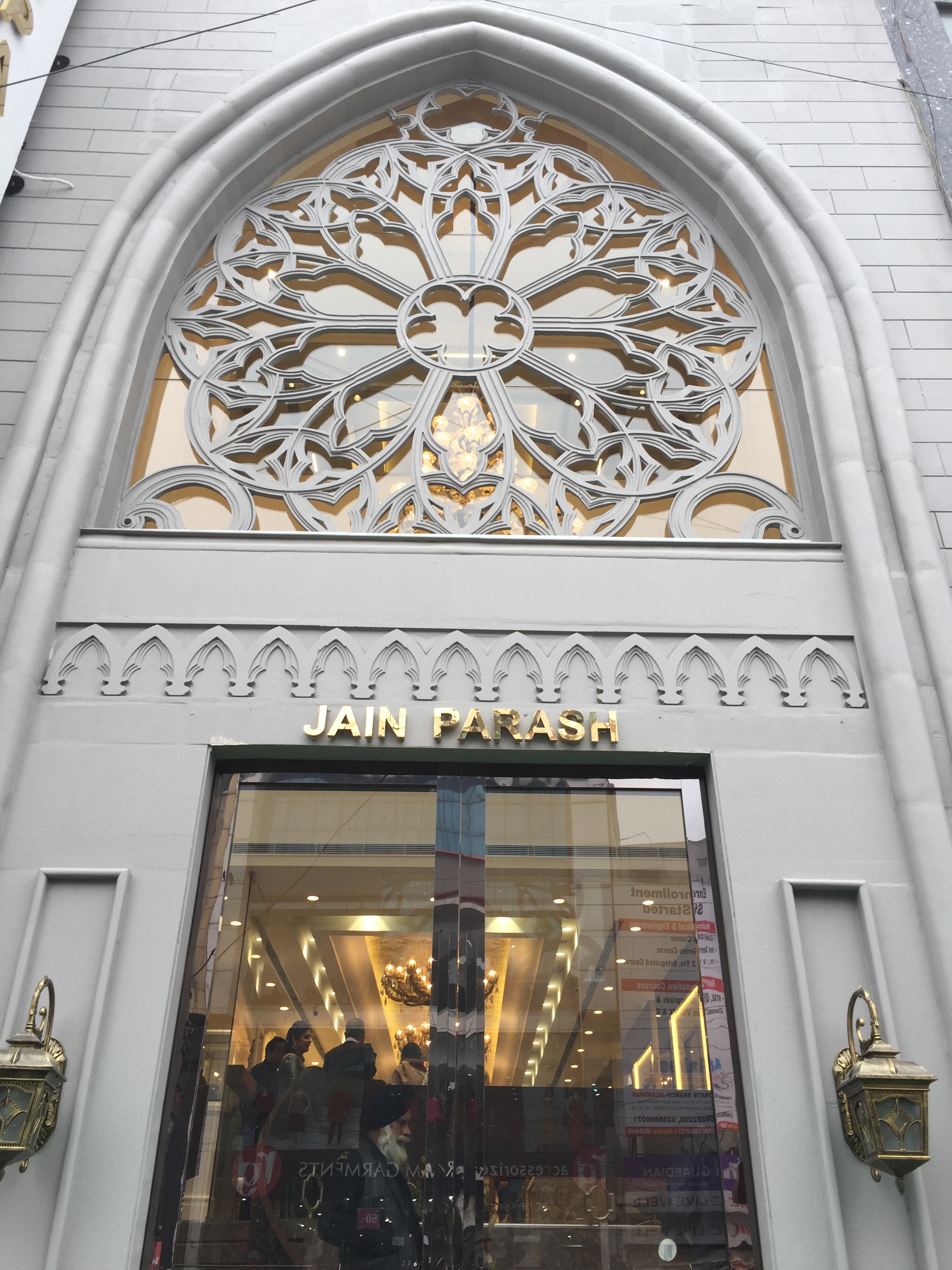 印度 Jain Parash 珠宝店 | 精致奢华的艺术空间-14