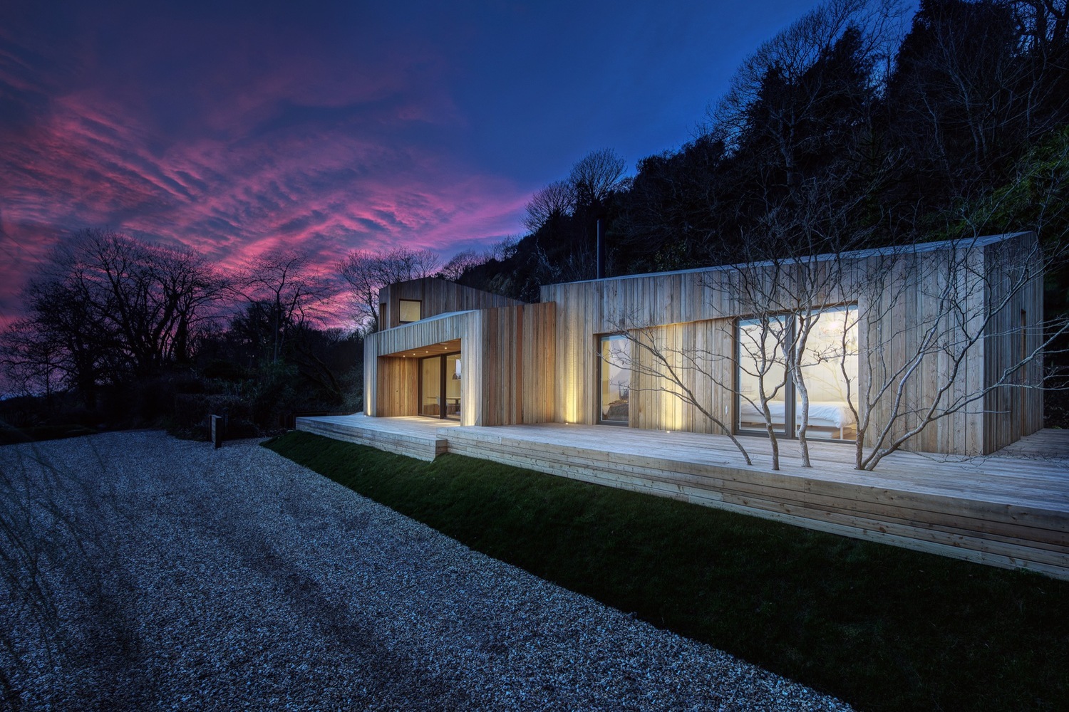 英国南海岸悬崖度假屋 | 颠覆传统的悬浮木筏设计-38