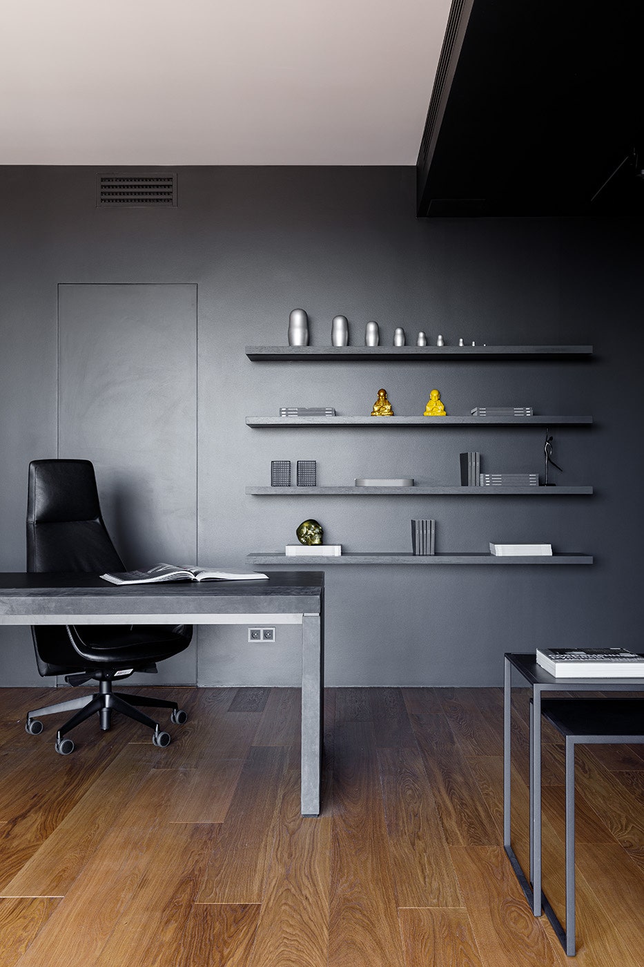 现代极简黑灰公寓 | 设计师伊利亚·泽伊曼的杰作-19