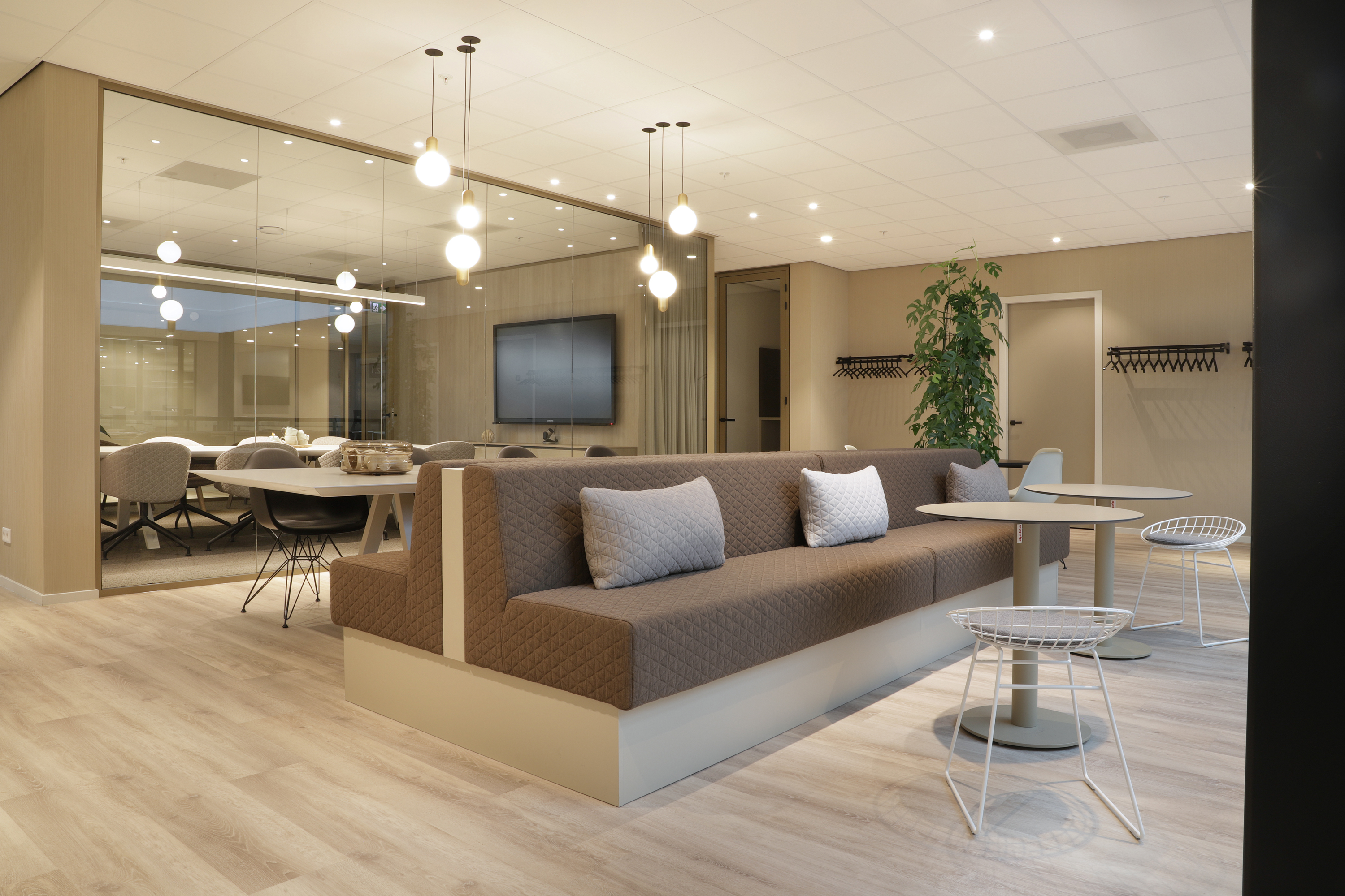 Shi Office, Asten (NL) | Architectural lighting projects | Modular L.I. | Modular Lighting Instruments: Architectural Lighting-2