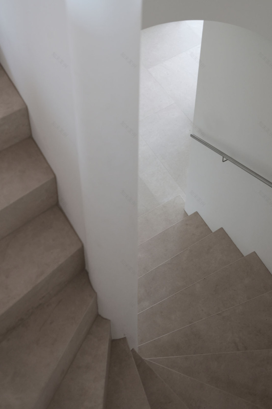 带有三个花园的房子丨Allen + Crippa-27