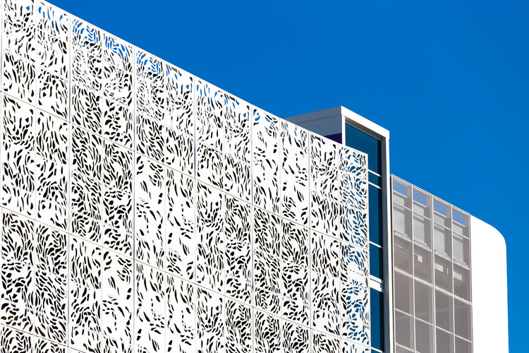 悉尼“Skypark Car Park”多层次停车场-4