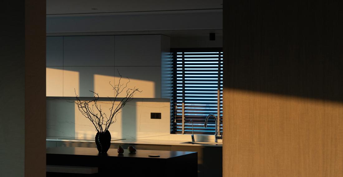 现代轻奢风新房装修项目-25