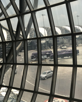 Anastasiya Gushchina丨机场丨Thailand airport