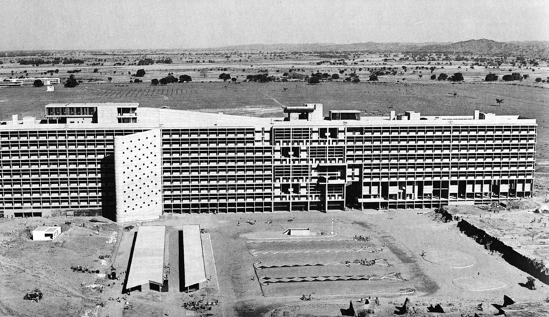 印度昌迪加尔秘书处大楼丨勒·柯布西耶（Le Corbusier）-3