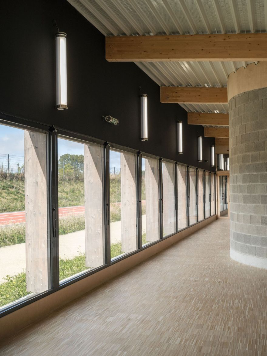 Gymnase Marie Marvingt au Plessis-Bouchard / Ateliers O-S architectes-16