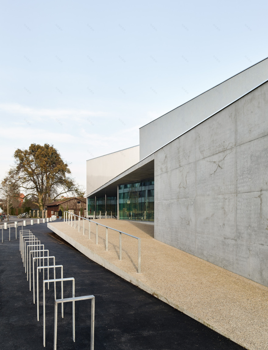 法国斯特拉斯堡“人权”体育馆,绿色环保与人文融合的设计-24