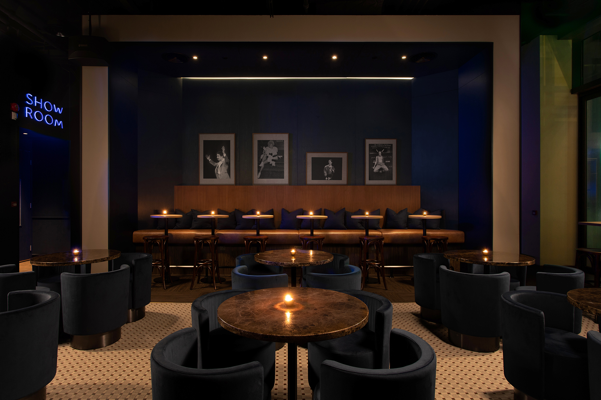 香港“蓝调都市”的喜剧艺术空间（The Riff）-7