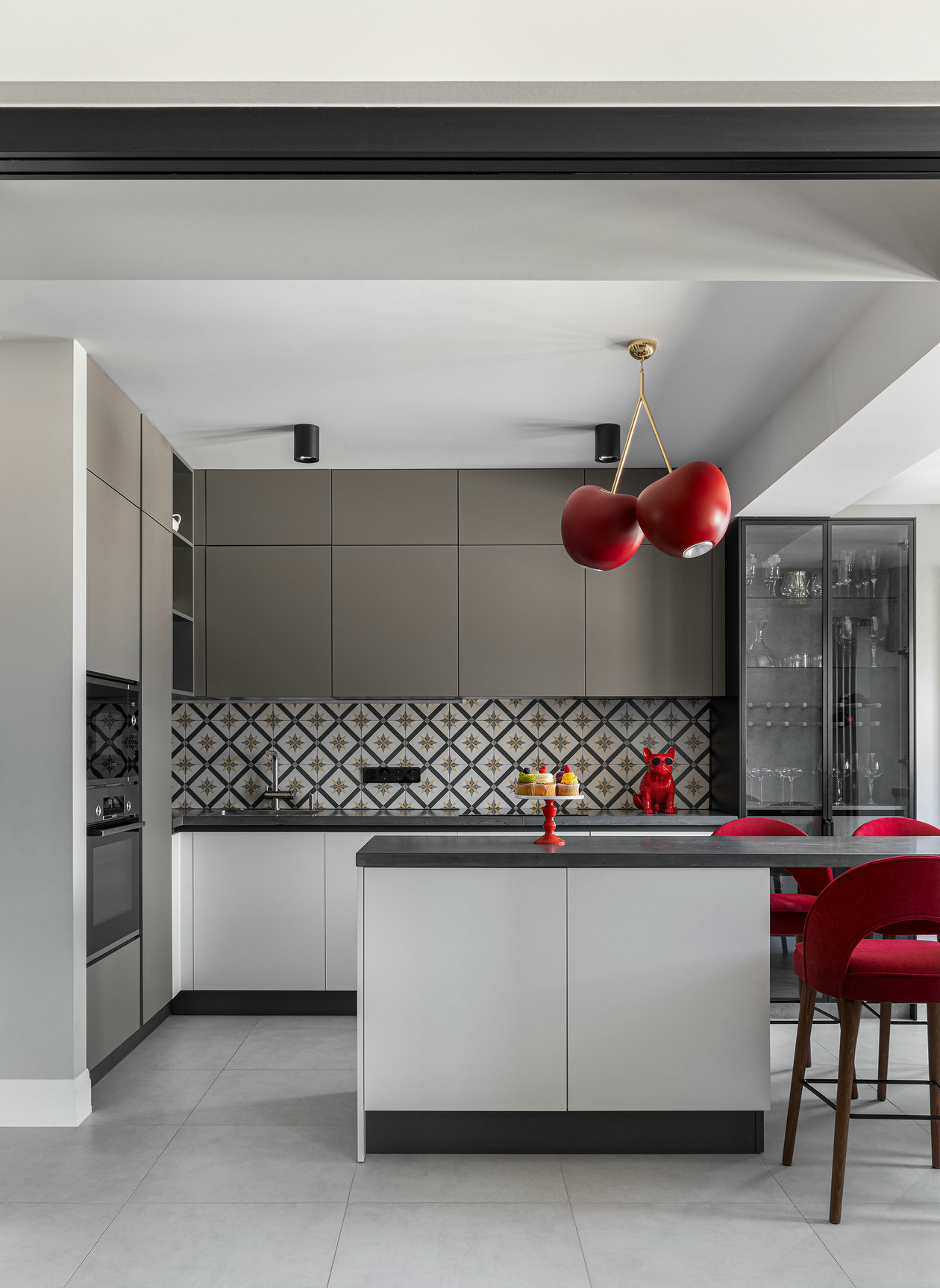 俄罗斯多彩色系公寓设计-6