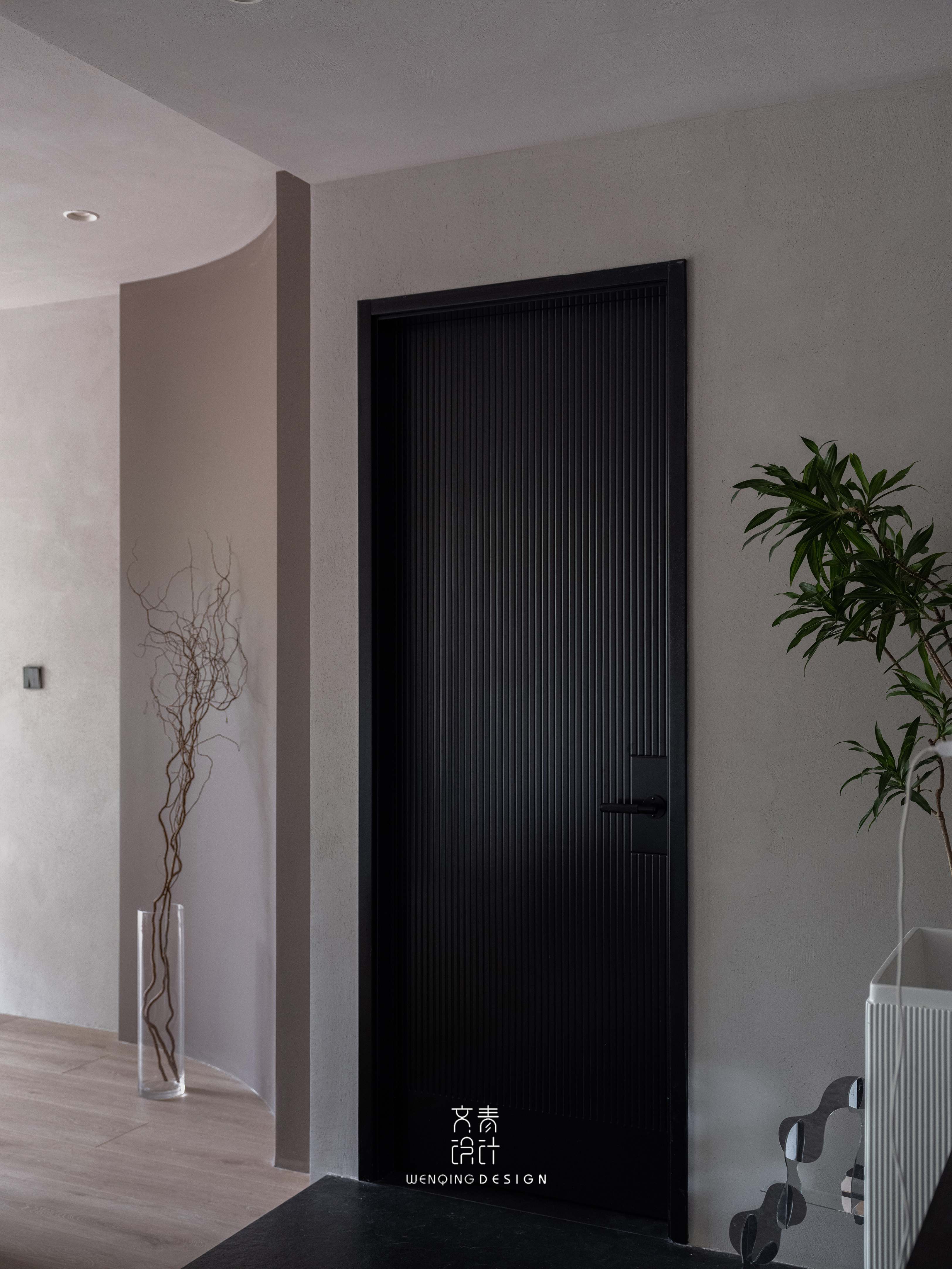 极简主义下的多彩地下室设计-27