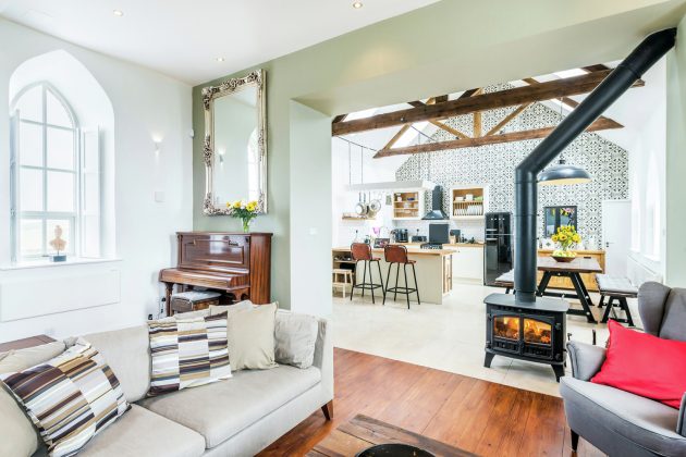 从废弃教堂改造的精美度假屋丨英国英格兰丨瑞士Evolution Design建筑公司-30