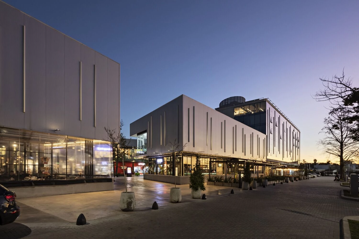 新基尔梅斯广场丨阿根廷布宜诺斯艾利斯丨Forcinito Arquitectos-22