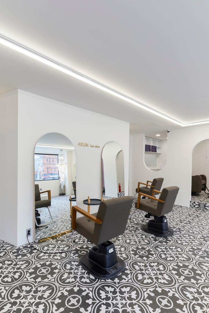 简约 24 平米美容室设计，明亮空间焕发活力-9