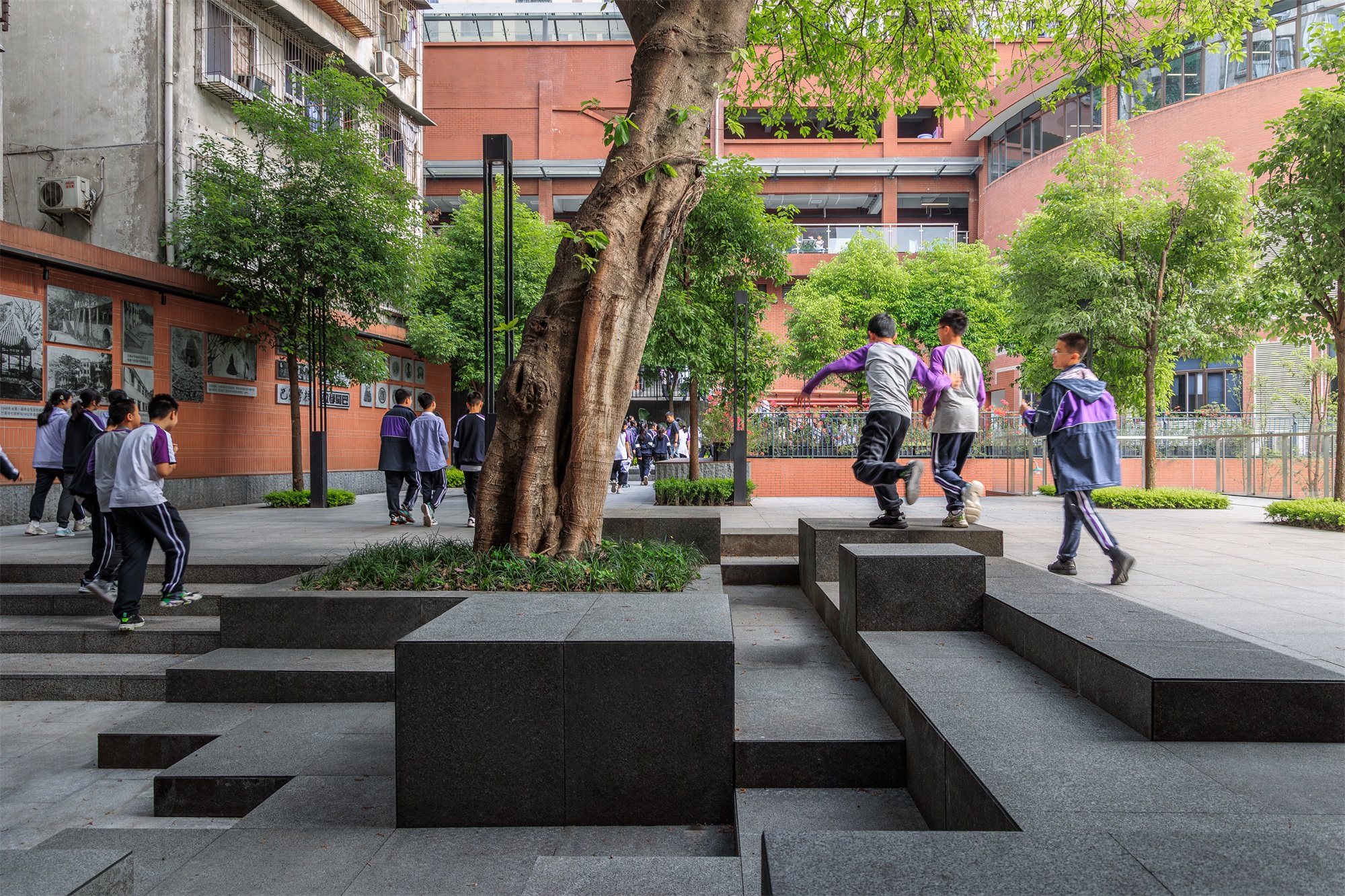 巴蜀中学张家花园校区景观改造丨中国重庆丨AF.d  奥凡设计（景观）,重庆市设计院城市建筑一院（建筑）-41