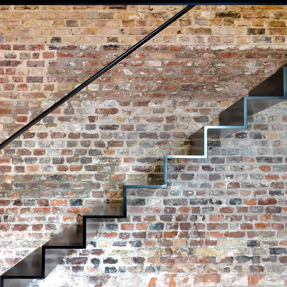 伦敦艺术策展人家居画廊一体化设计-14