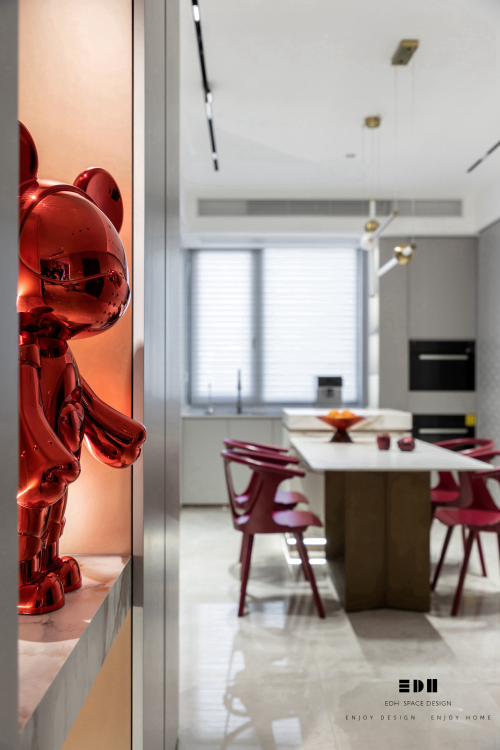 星空之梦 · 红金交织的现代家居空间-37