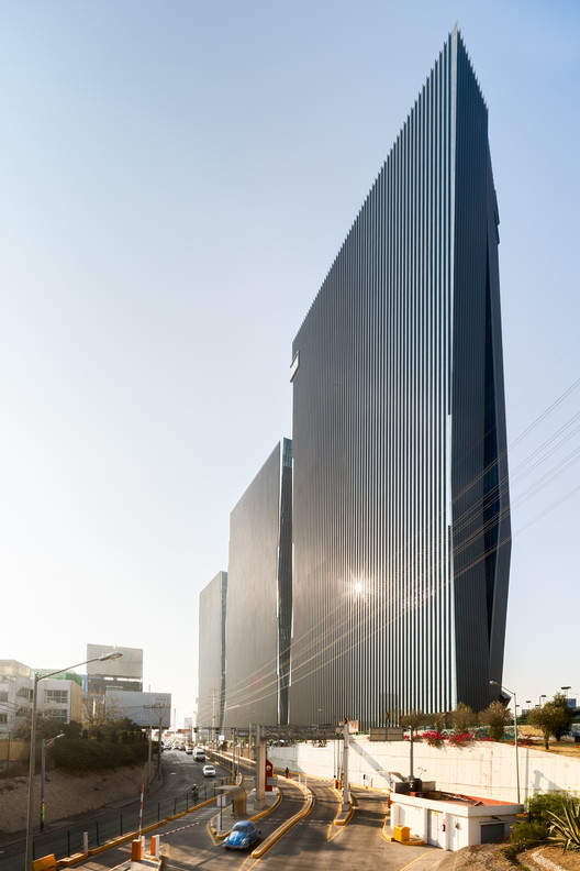 墨西哥城纳卡潘商业中心“绿色公园”设计-2