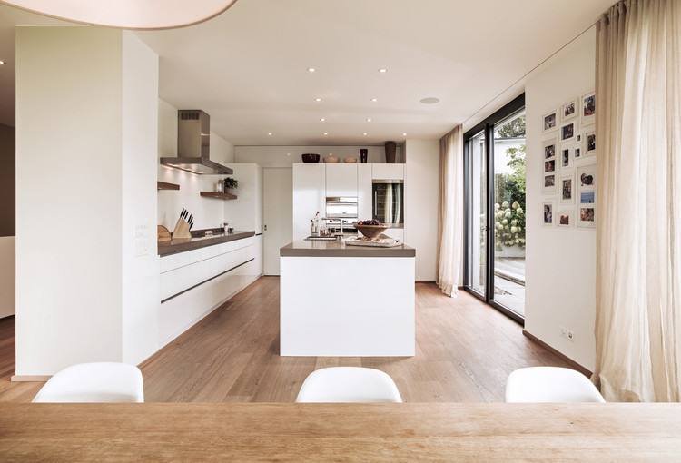 苏黎世新建家庭住宅 | 自然优雅的宜居空间-12