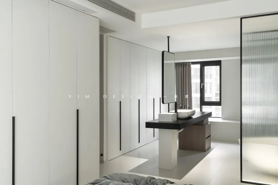 乌托邦 · 现代极简的一人天地丨潘迪,顾晴-40