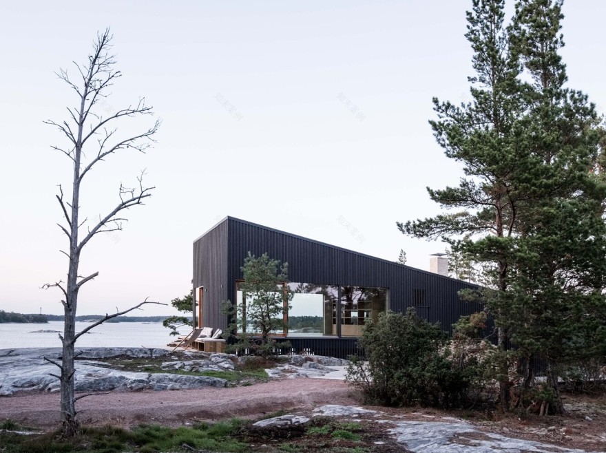 Villa Furuholmen · 芬兰岛屿上的木结构建筑设计丨STRA Arkitekter-13