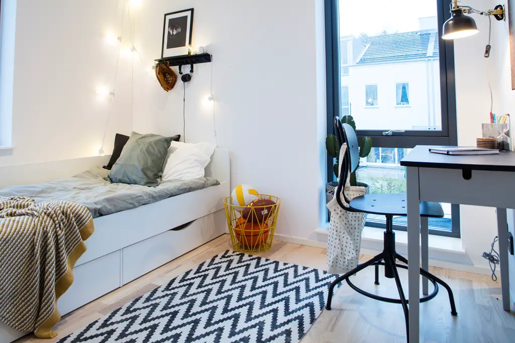 简约现代家居典范-17