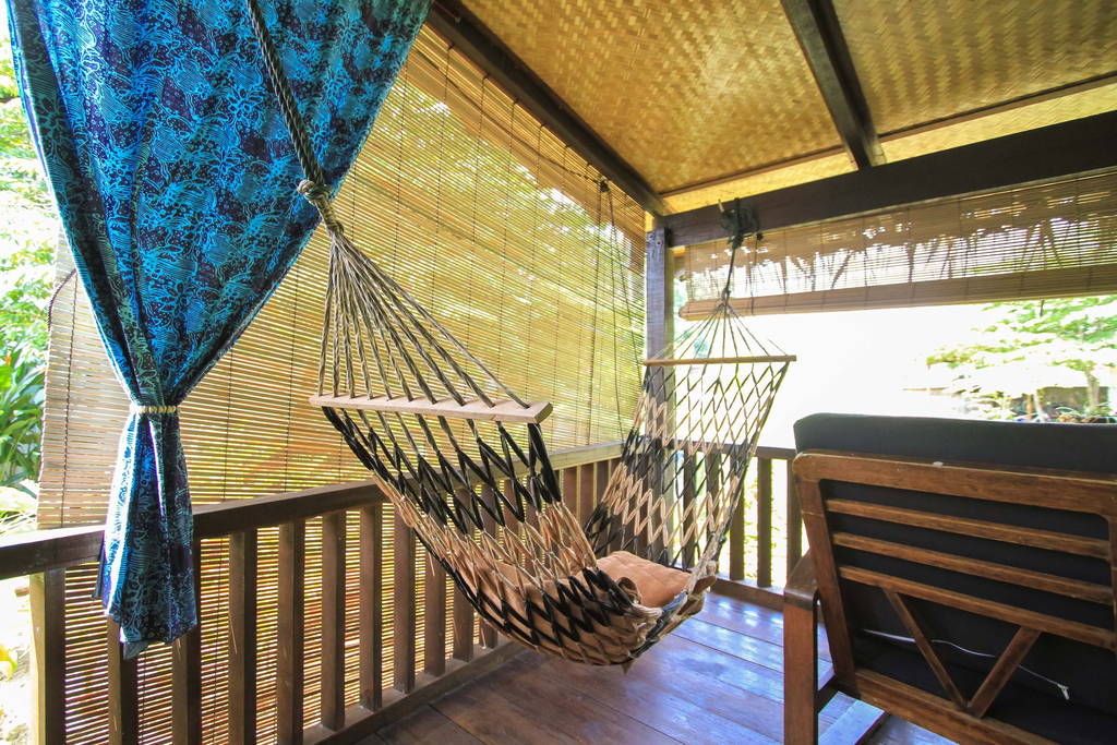 适合情侣起步生活的小型抬高地木屋设计丨马来西亚-16