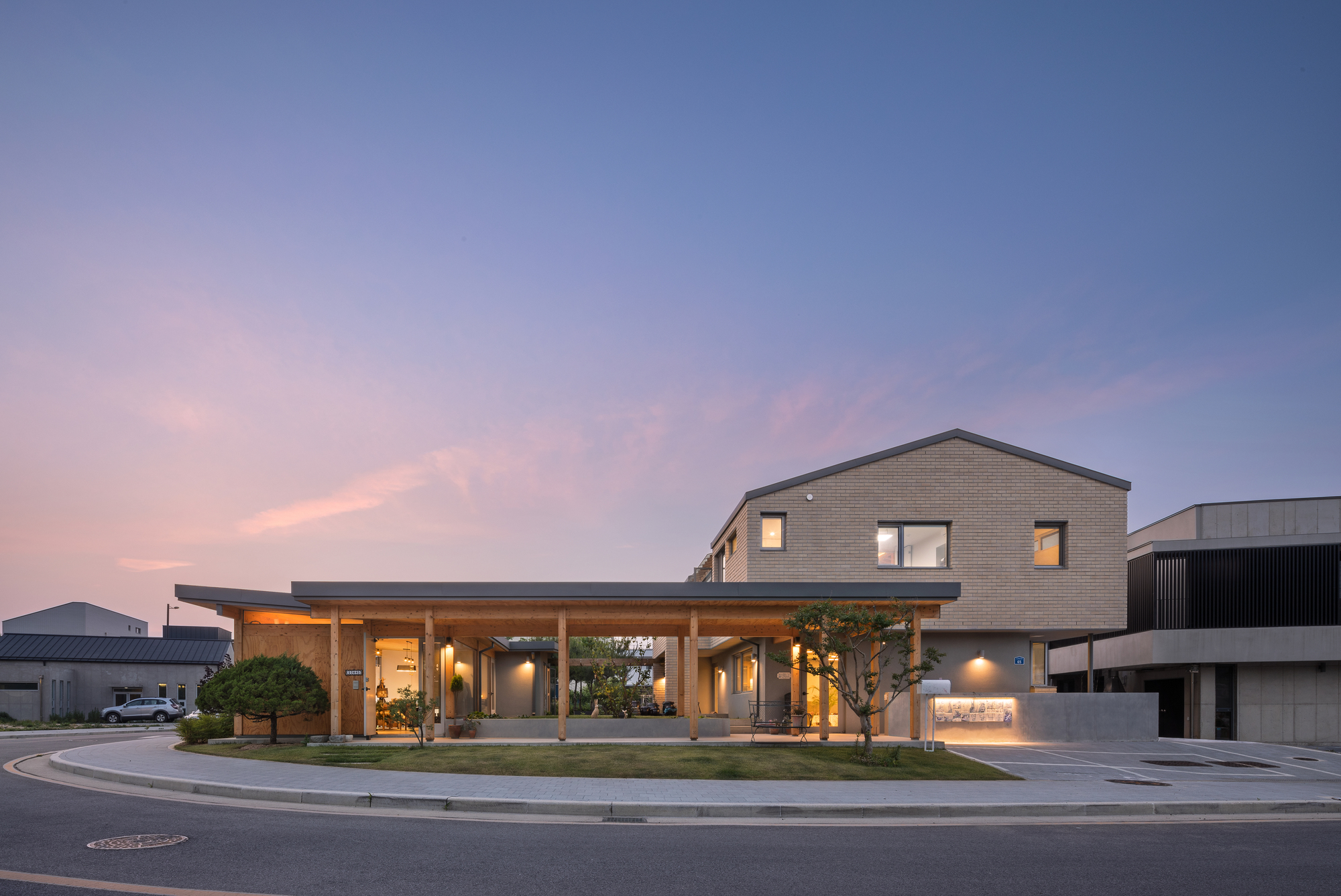 10M4D House / guga Urban Architecture-29