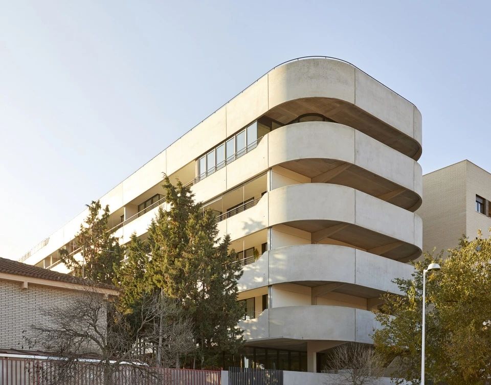 Vitápolis·老年公寓丨西班牙丨Romero Vallejo-11