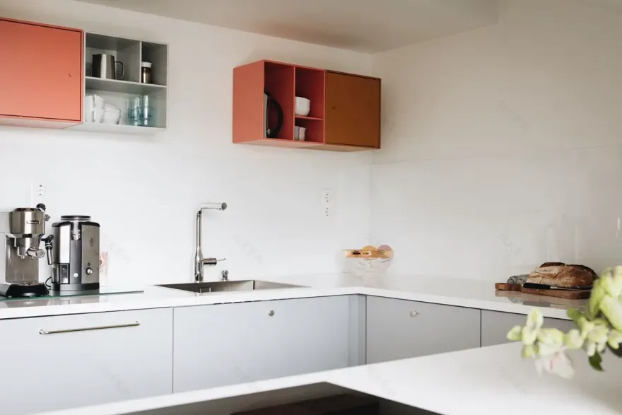 瑞典顶层复式公寓的露天阳台设计-11