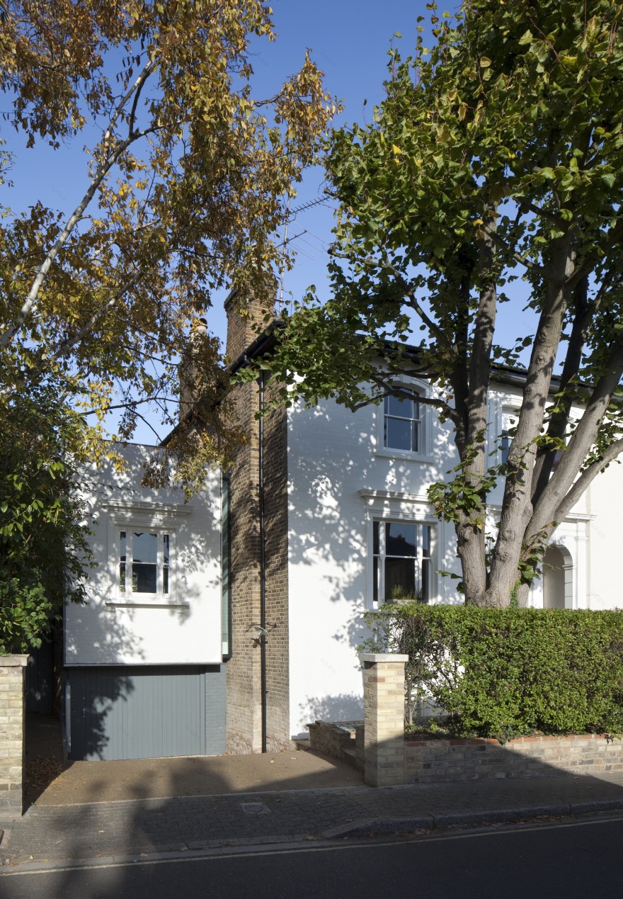 cut and fold house-17