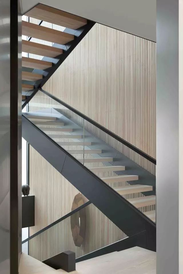 江一燕跨界之作——自然优雅的现代住宅设计-46