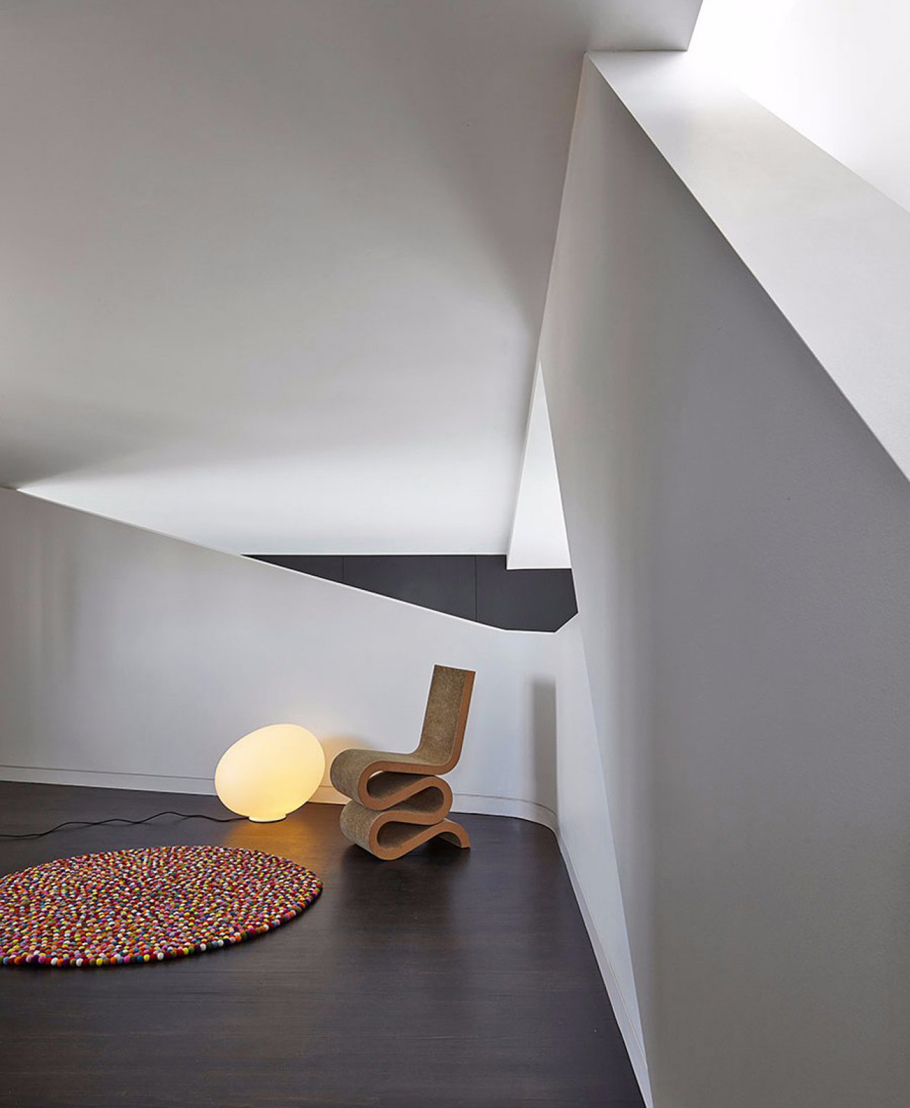 奶油厂改造的阁楼公寓-13